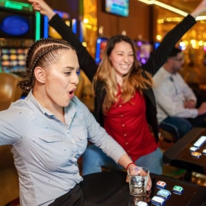 A Quick Guide on How to Play Gaming Machines 01 640x360